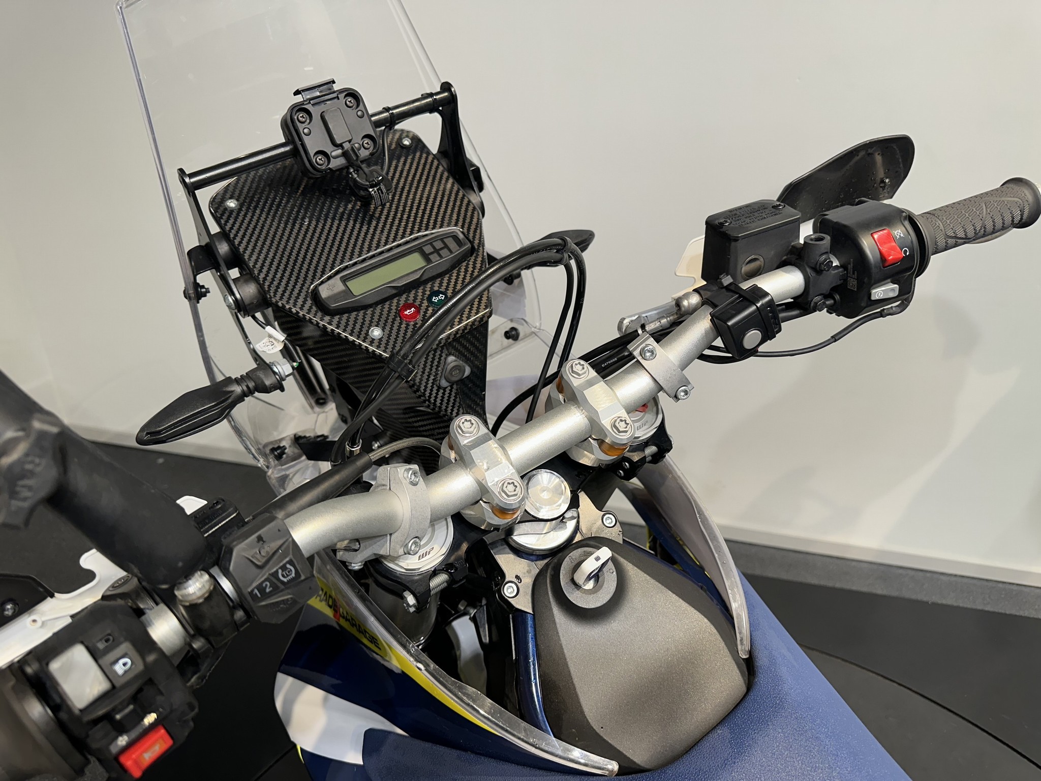 HUSQVARNA - 701 Enduro