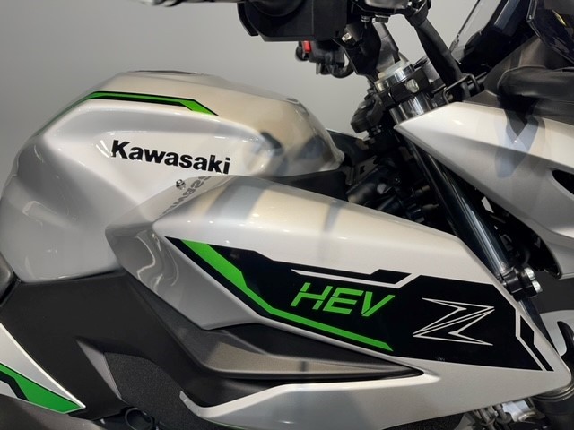 KAWASAKI - Z7 Hybrid