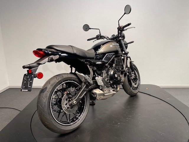 KAWASAKI - Z650 RS