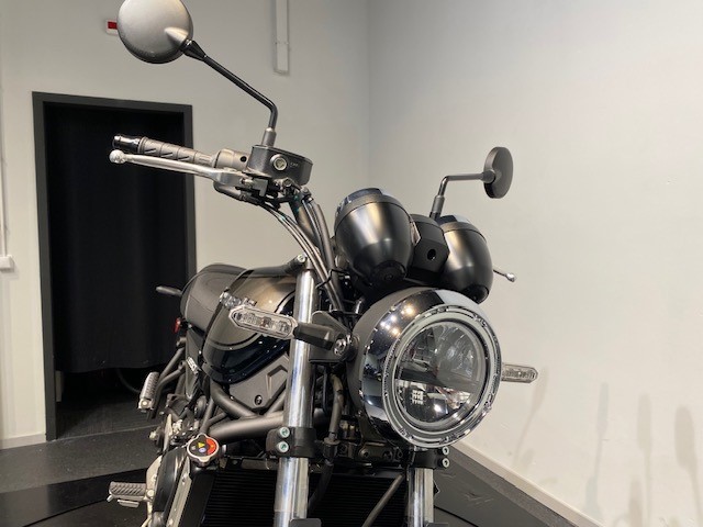 KAWASAKI - Z650 RS
