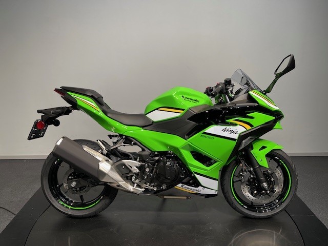 KAWASAKI - Ninja 500 SE
