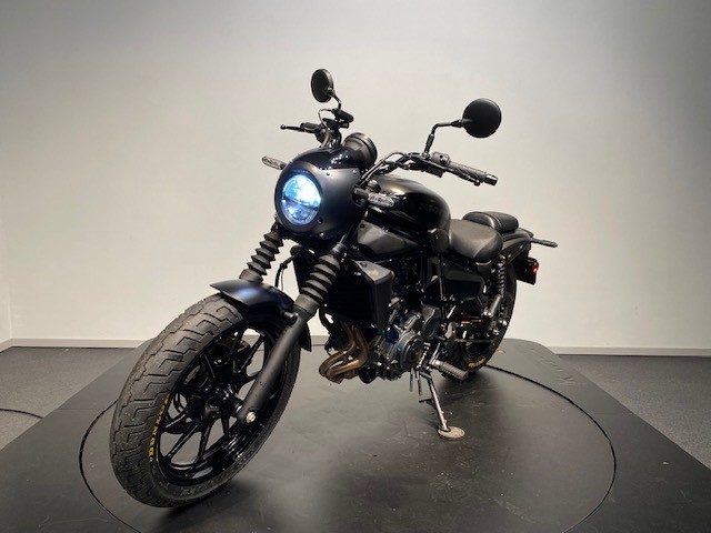 KAWASAKI - Eliminator 500 SE
