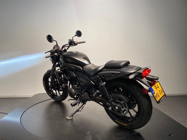 KAWASAKI - Eliminator 500 SE