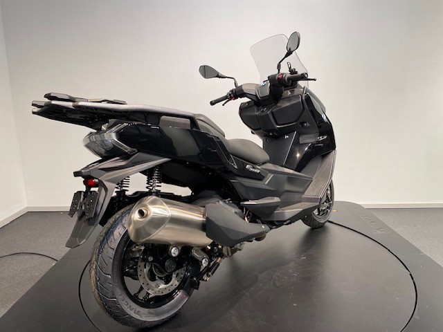 BMW - C 400 GT