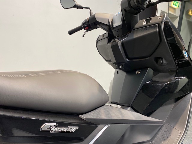BMW - C 400 GT
