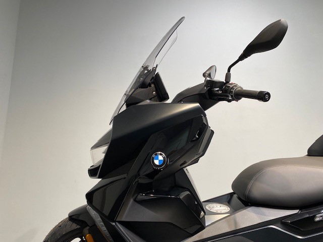 BMW - C 400 GT
