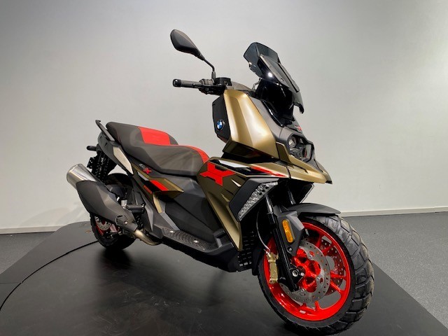 BMW - C 400 X