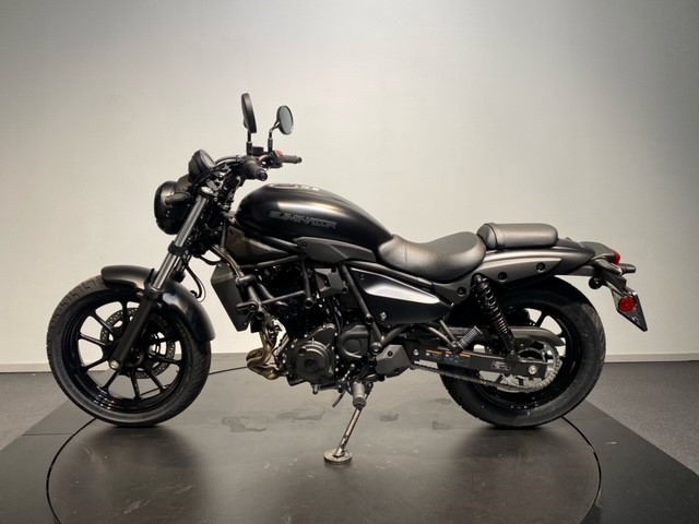 KAWASAKI - Eliminator 500