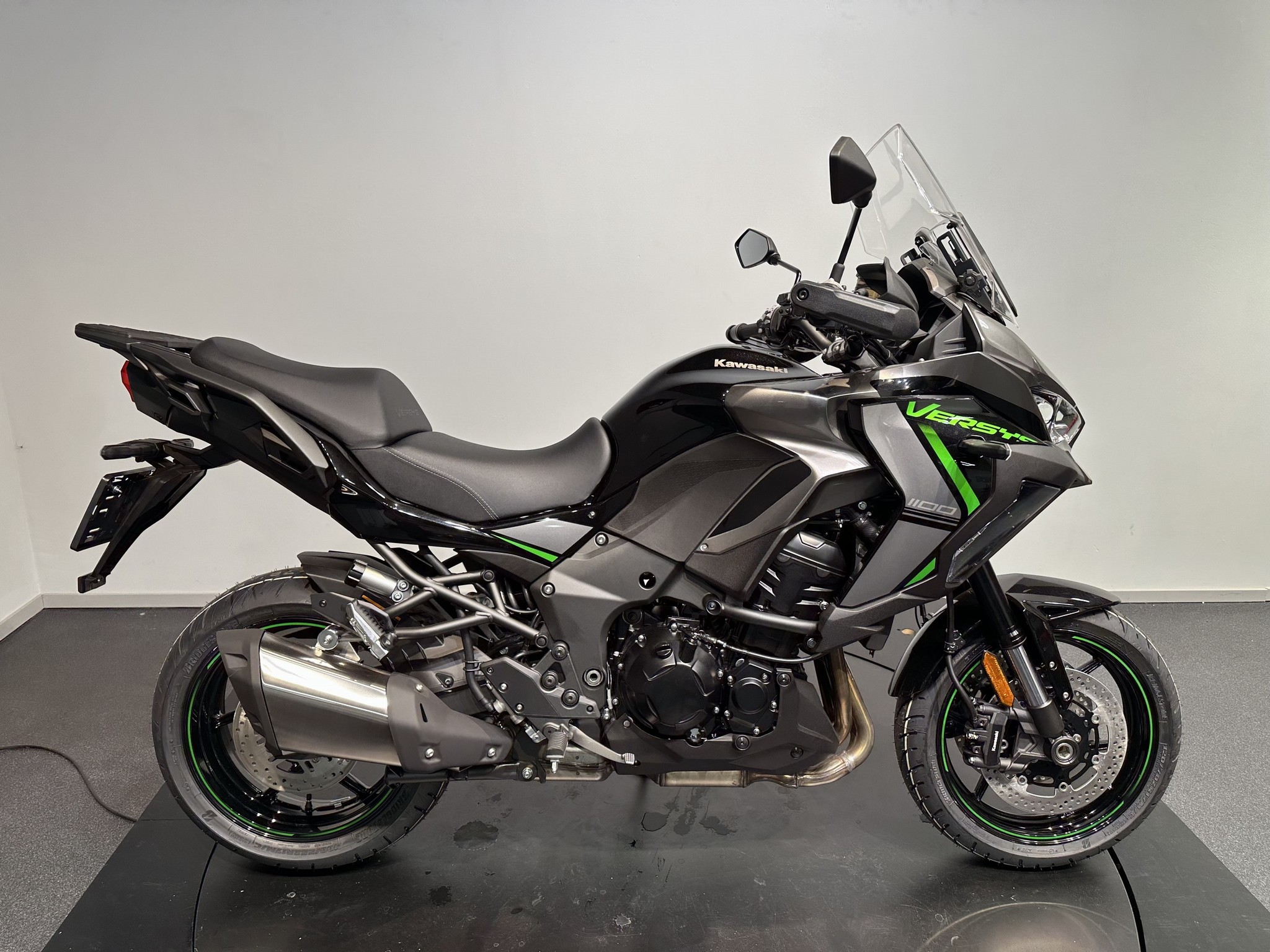KAWASAKI - Versys 1100 S