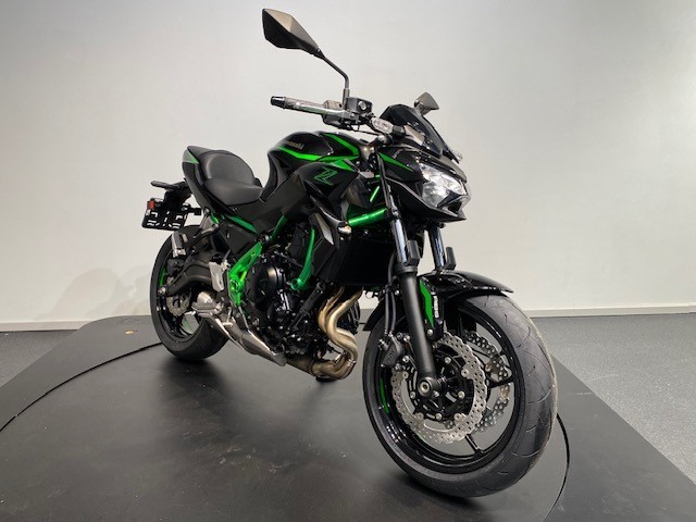 KAWASAKI - Z650