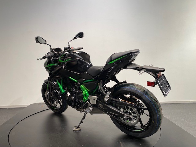 KAWASAKI - Z650