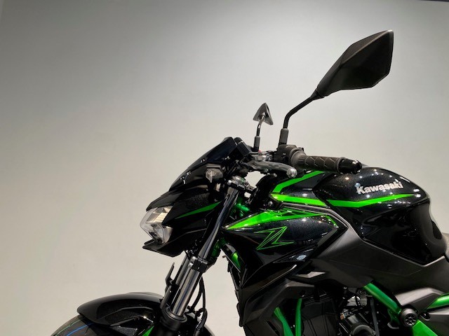 KAWASAKI - Z650