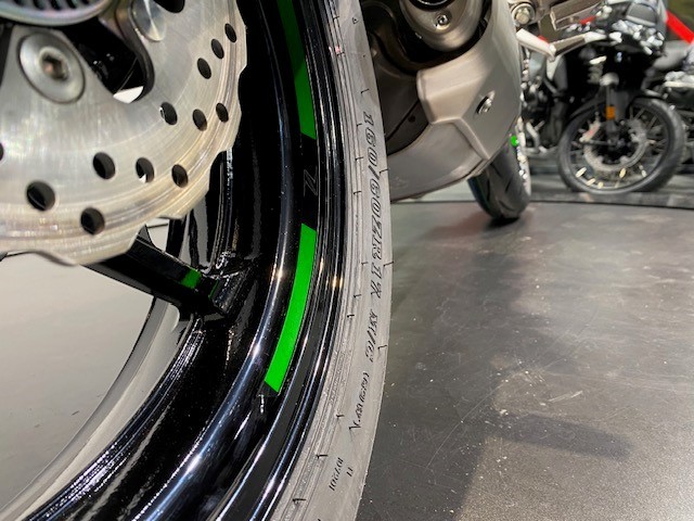 KAWASAKI - Z650