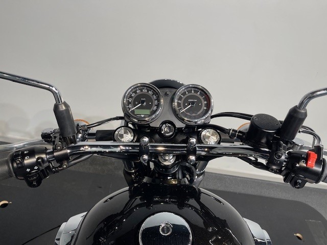 KAWASAKI - W800