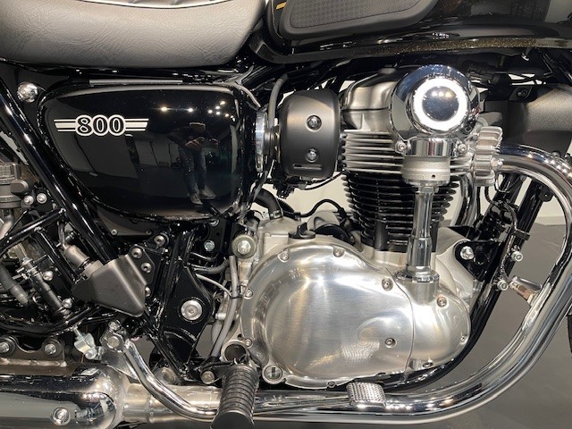 KAWASAKI - W800
