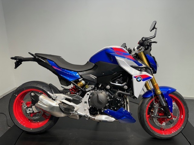 BMW - F 900 R