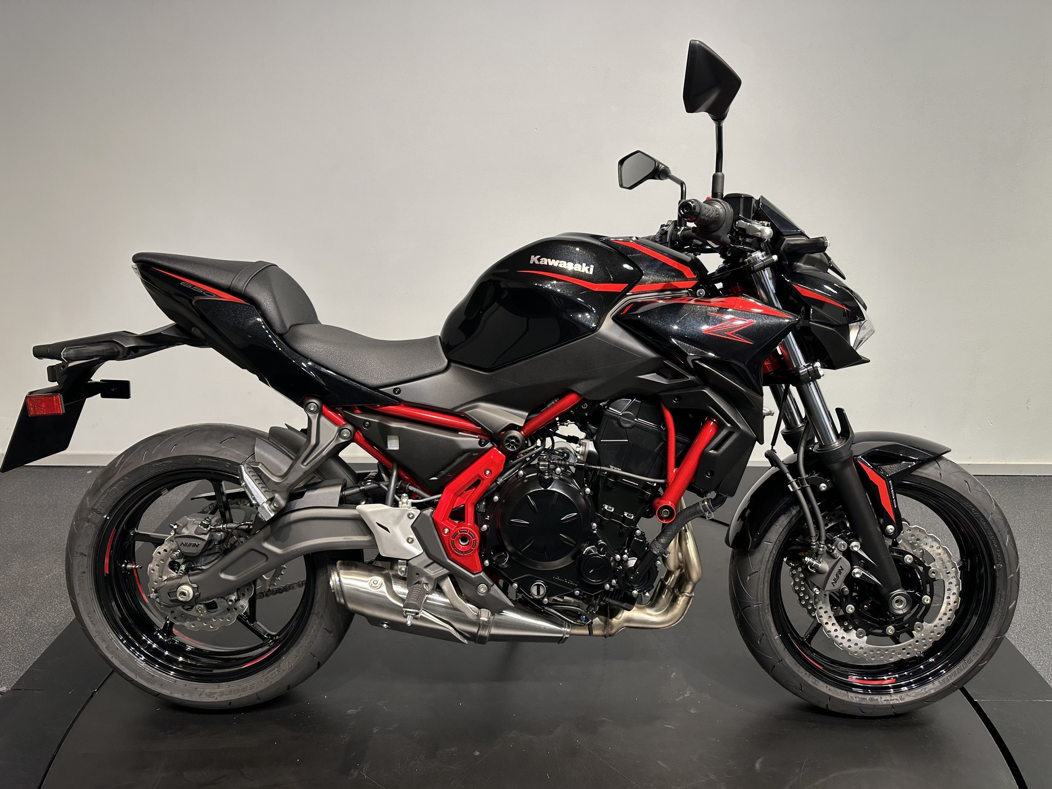 KAWASAKI - Z650
