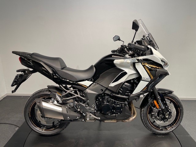 KAWASAKI - Versys 1100 SE