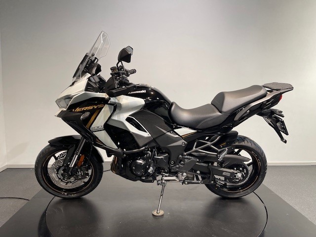 KAWASAKI - Versys 1100 SE