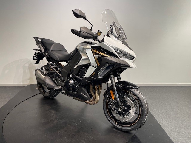 KAWASAKI - Versys 1100 SE