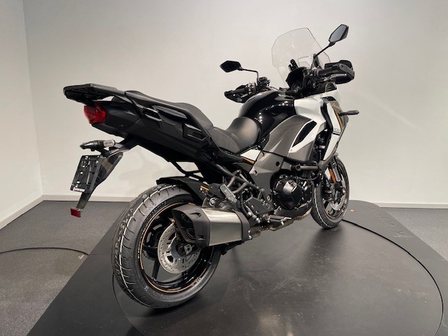 KAWASAKI - Versys 1100 SE