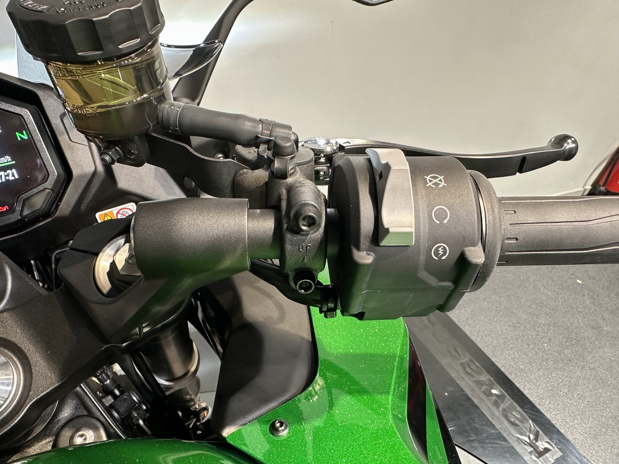 KAWASAKI - Ninja 1100 SX SE