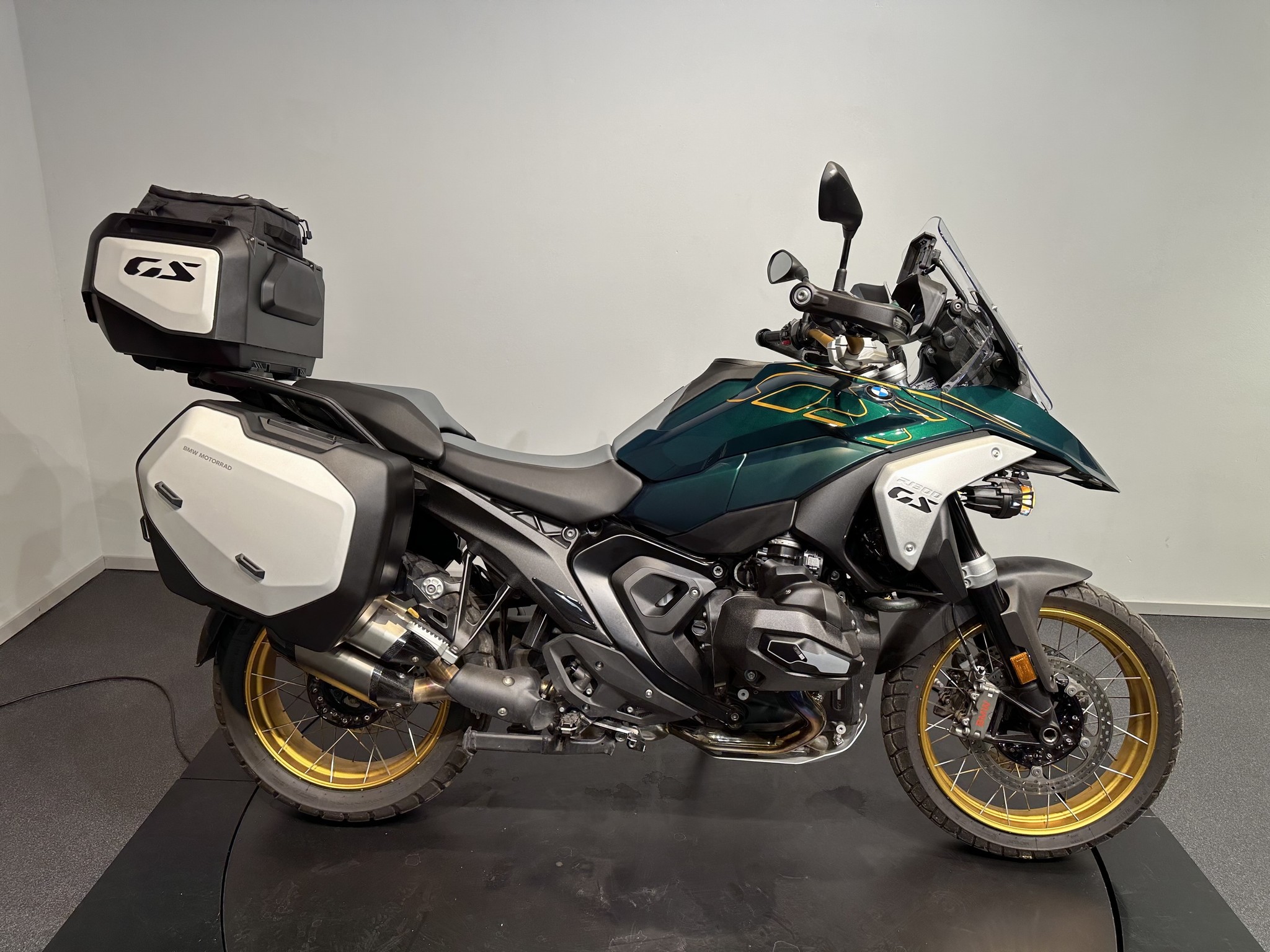 BMW - R 1300 GS