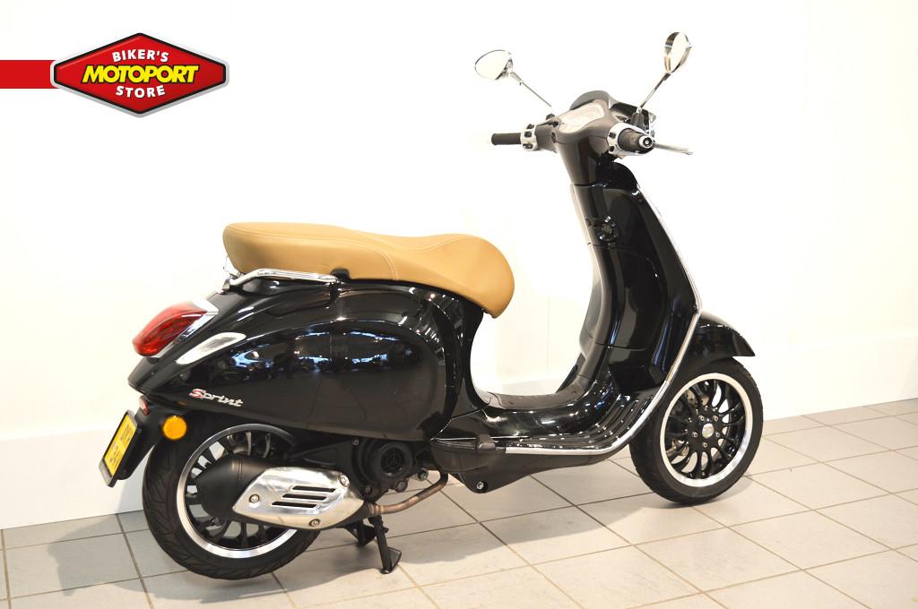 Te Koop: VESPA SPRINT 4T 4V - BikeNet