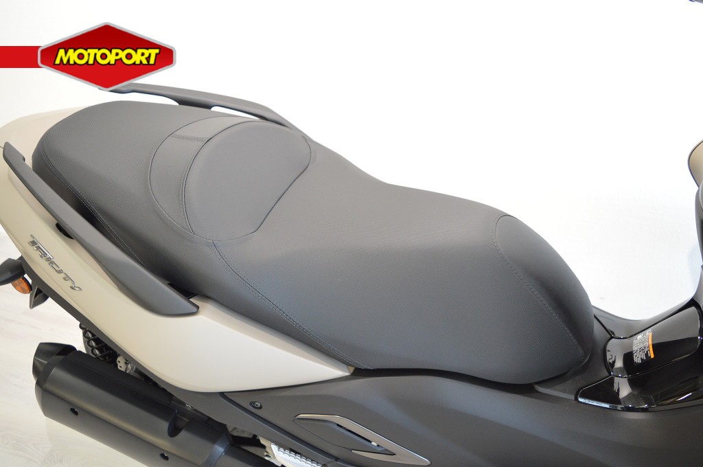 YAMAHA - TRICITY 300