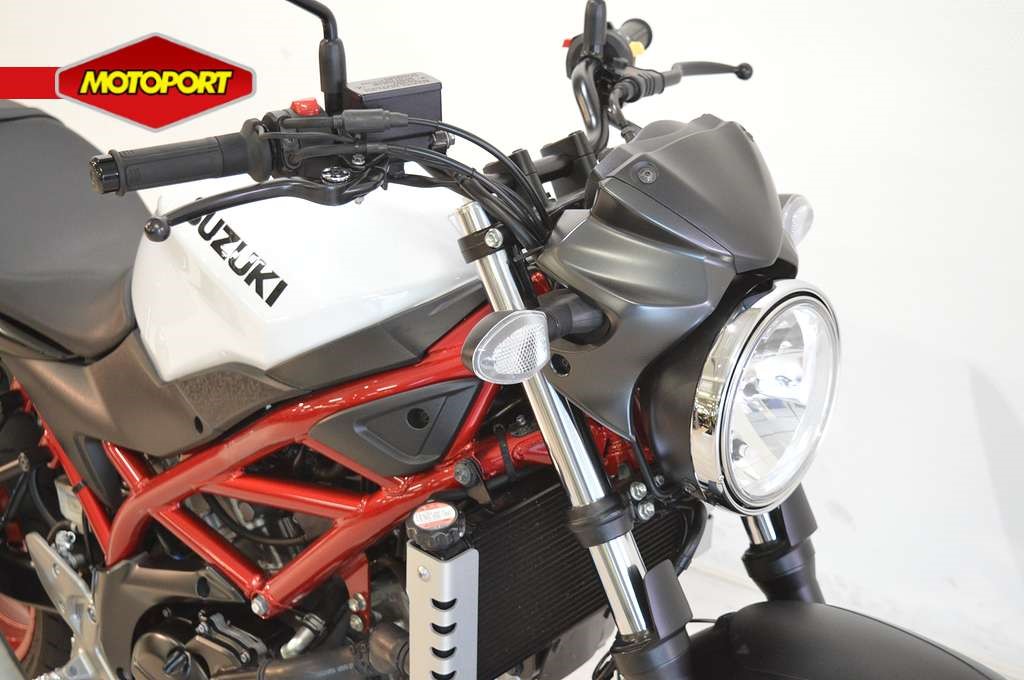 SUZUKI - SV 650 ABS