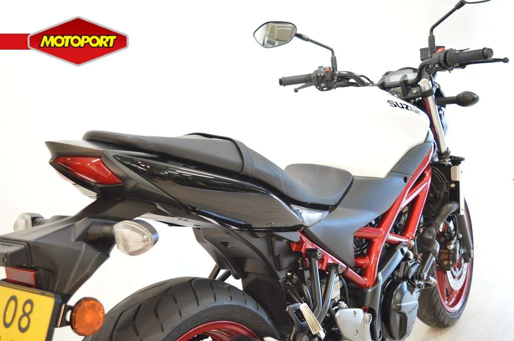SUZUKI - SV 650 ABS