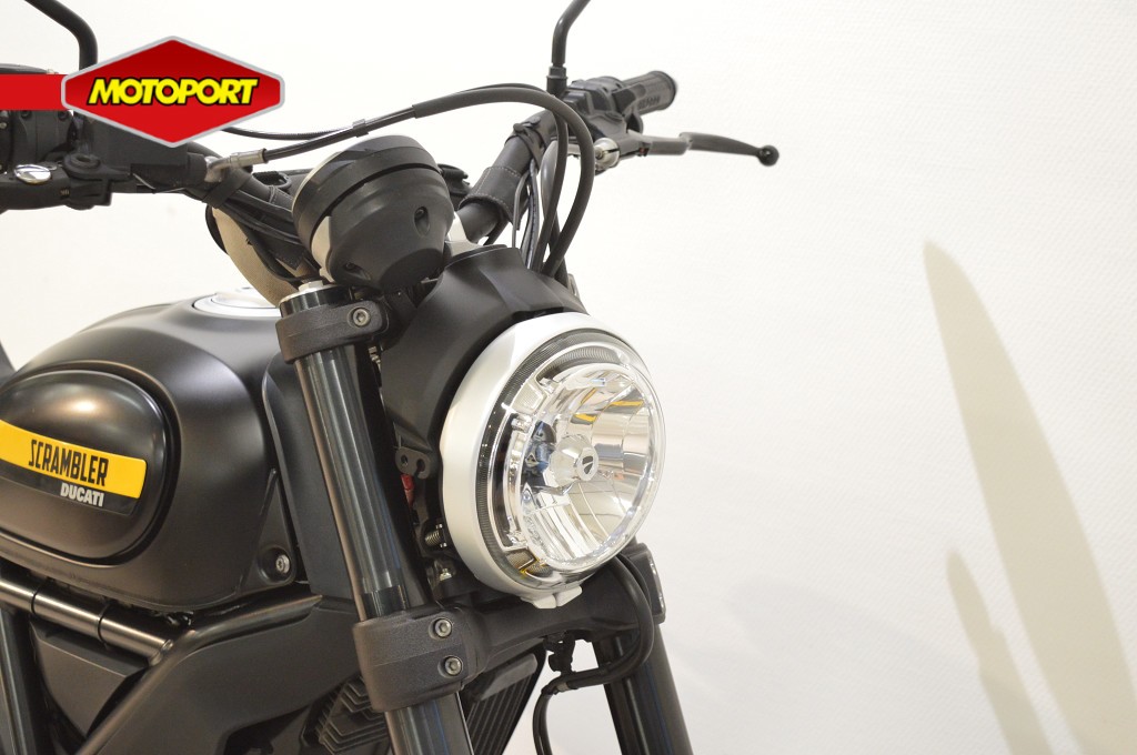 DUCATI - SCRAMBLER FULL THROTTLE