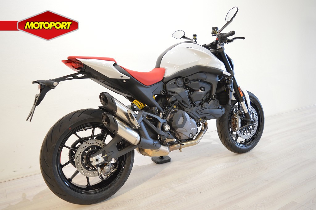 DUCATI - MONSTER