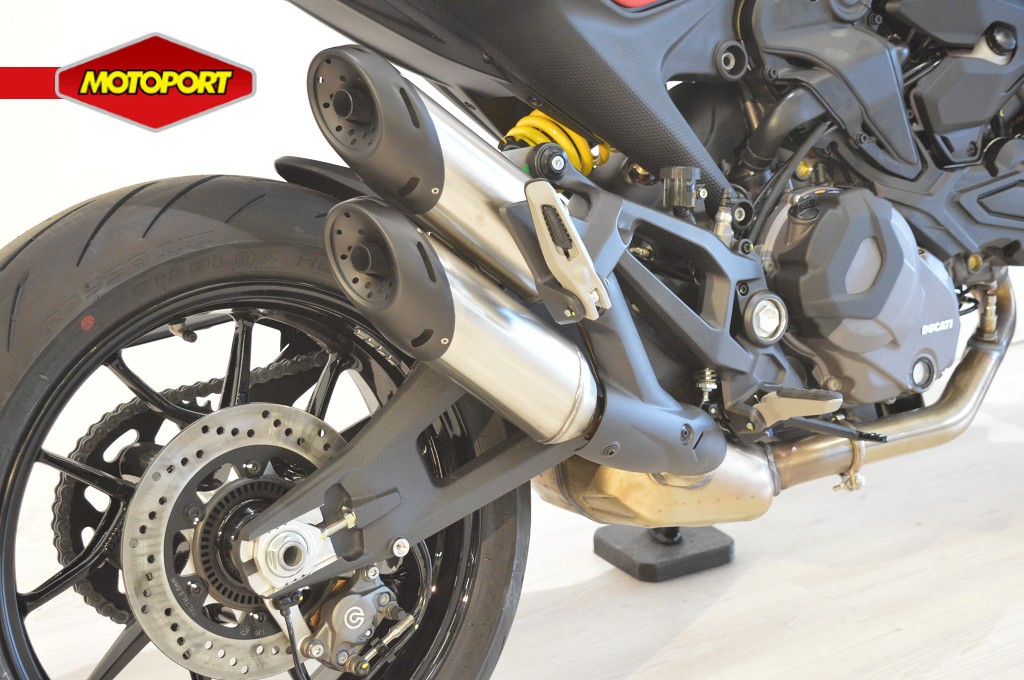 DUCATI - MONSTER
