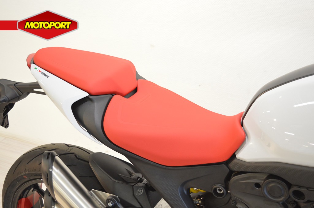 DUCATI - MONSTER