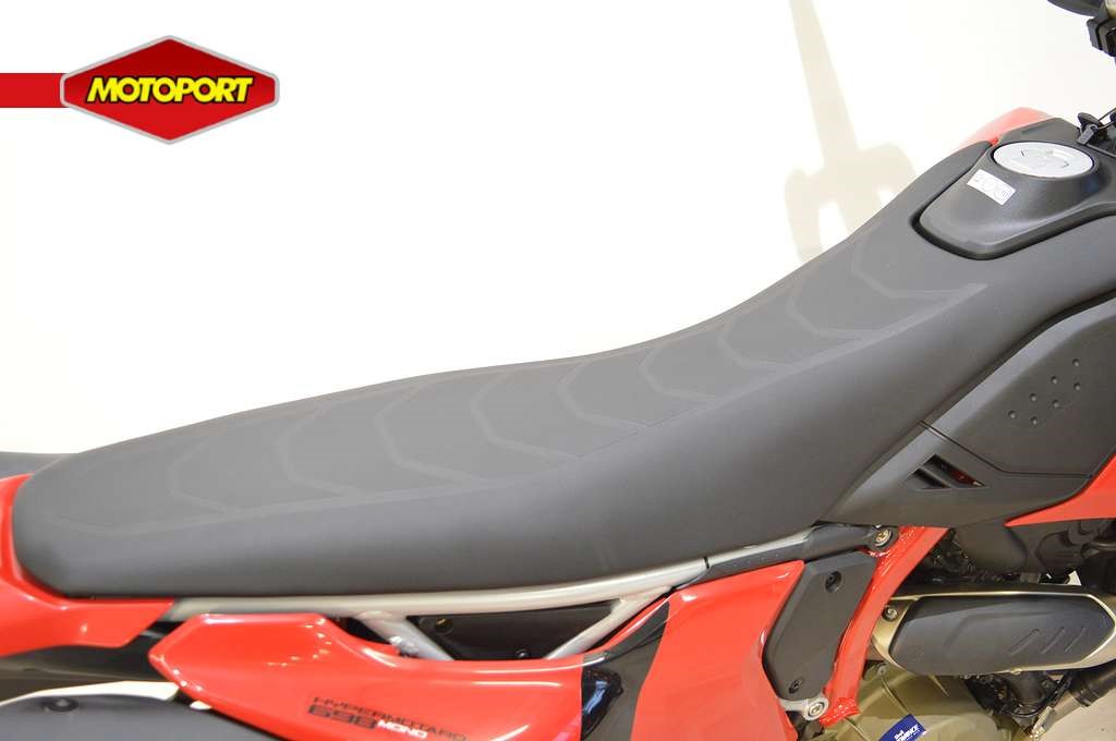 DUCATI - HYPERMOTARD 698 MONO