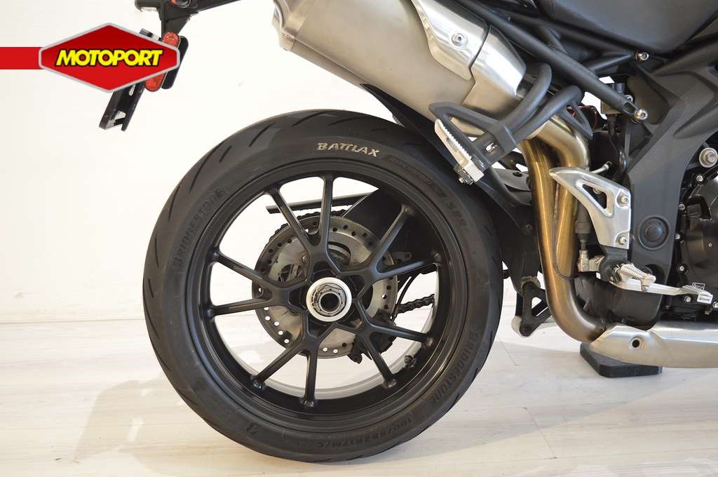 TRIUMPH - SPEED TRIPLE 1050