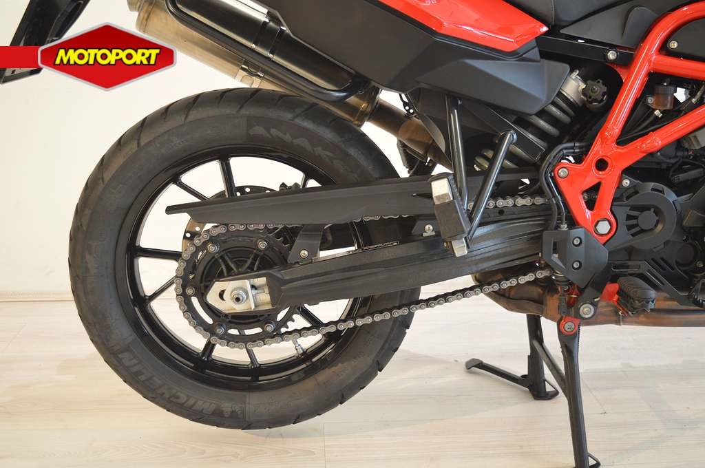 BMW - F 700 GS ABS