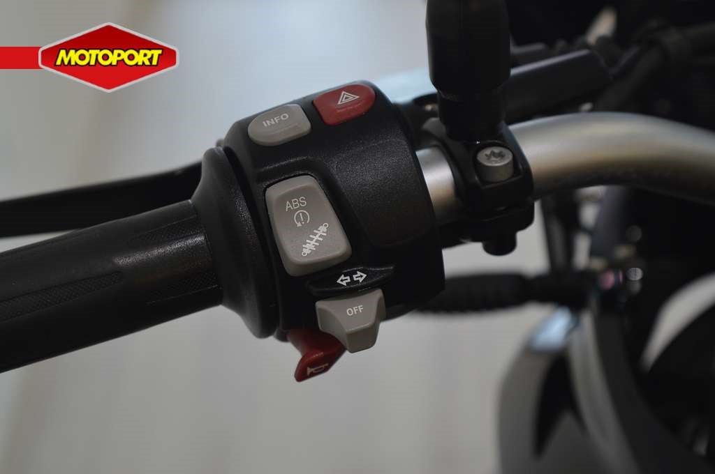 BMW - F 700 GS ABS