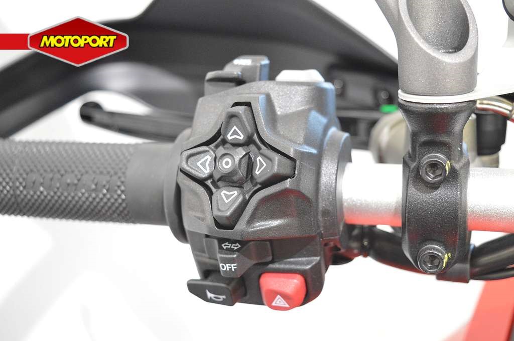 DUCATI - MULTISTRADA V2 S