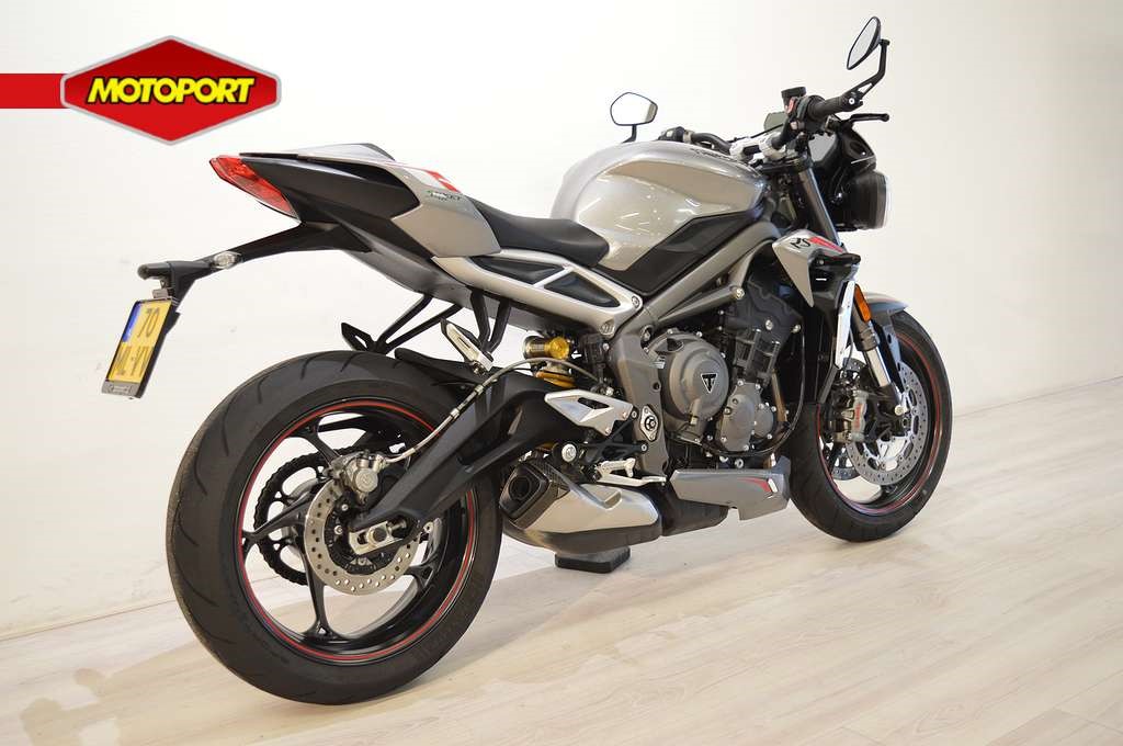TRIUMPH - STREET TRIPLE 765 RS