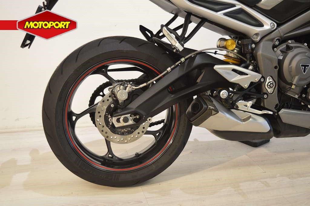 TRIUMPH - STREET TRIPLE 765 RS