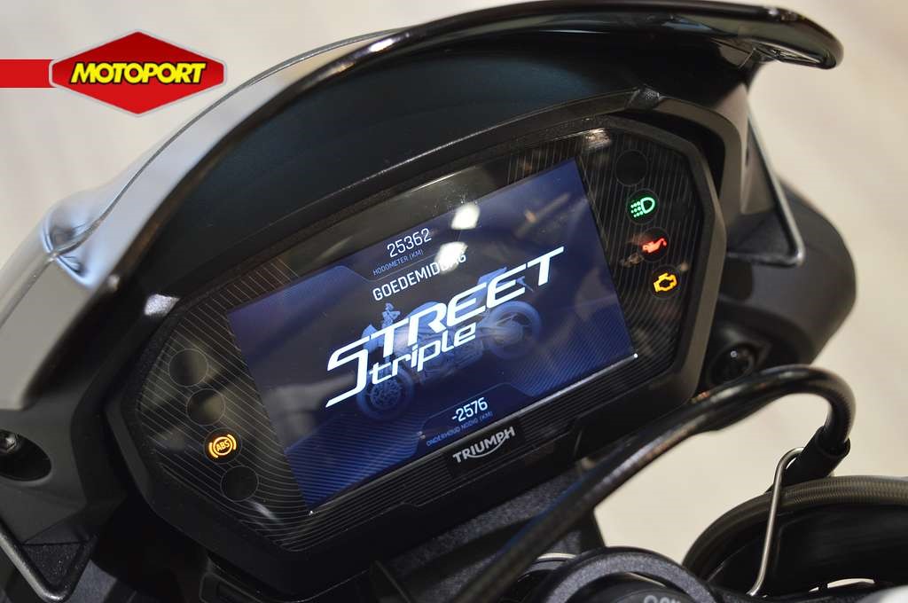 TRIUMPH - STREET TRIPLE 765 RS