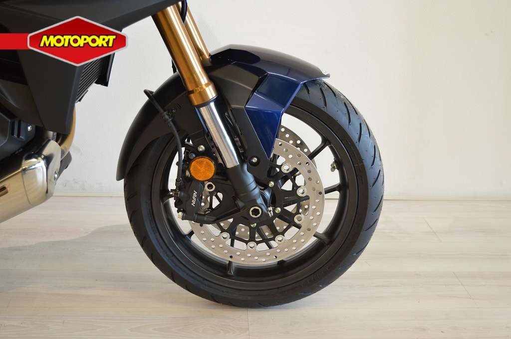 HONDA - NT 1100 DCT