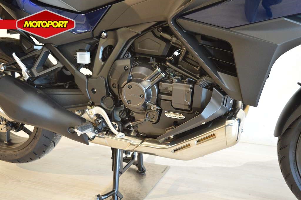HONDA - NT 1100 DCT