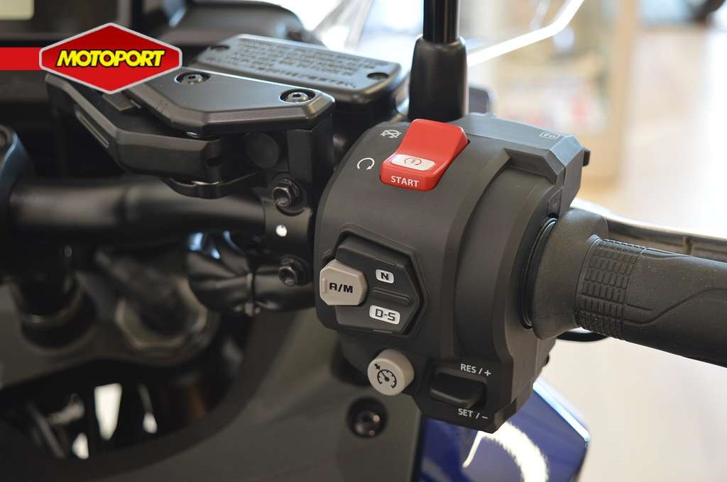 HONDA - NT 1100 DCT