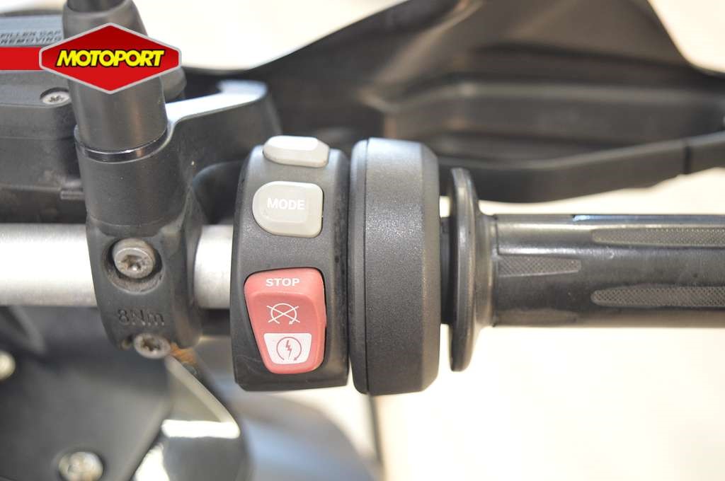 BMW - R 1200 GS ADVENTURE LC ABS