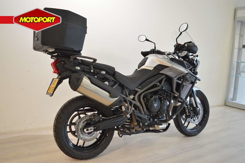 TRIUMPH - TIGER 800 XRX