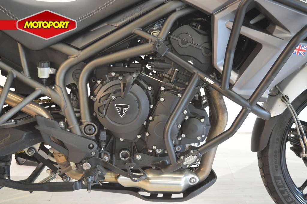 TRIUMPH - TIGER 800 XRX