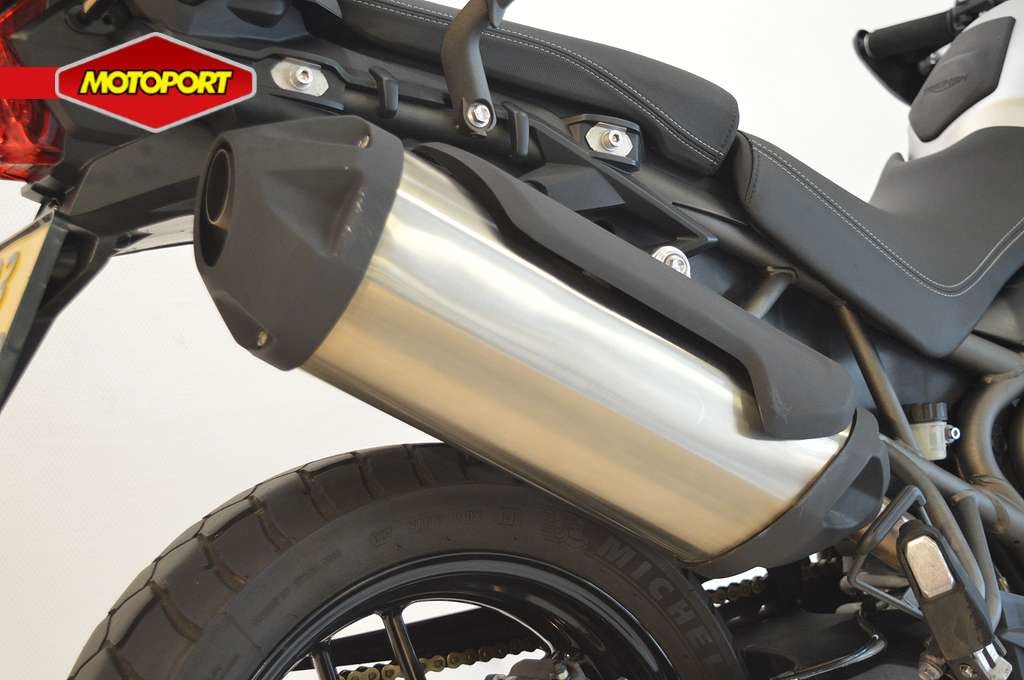 TRIUMPH - TIGER 800 XRX